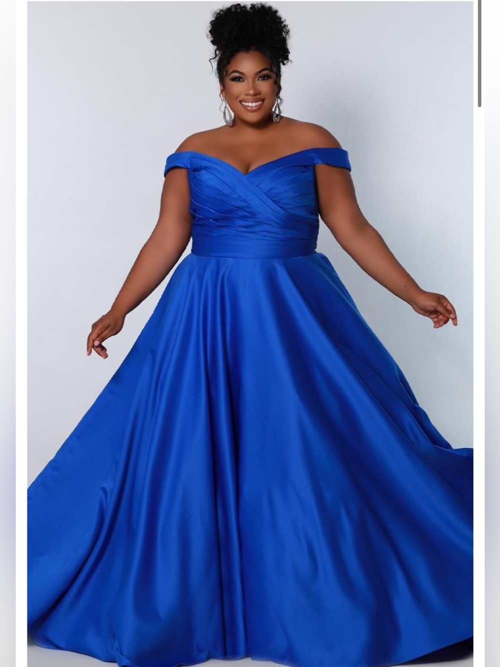 Sydney's Closet SC7321 Off-the-Shoulder Sapphire Blue Satin BallGown Size 20 NWT